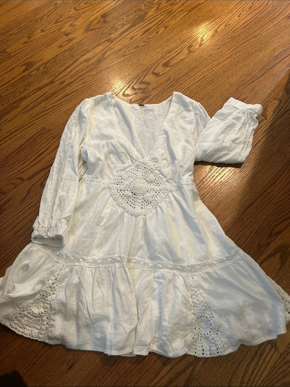 Free People White Boho Crochet Lace Peasant Blouse Top Size Small